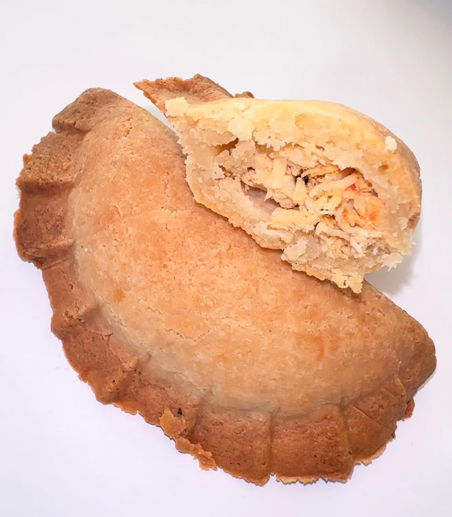 PAKEETO EMPANADA POLLO X 6 UND