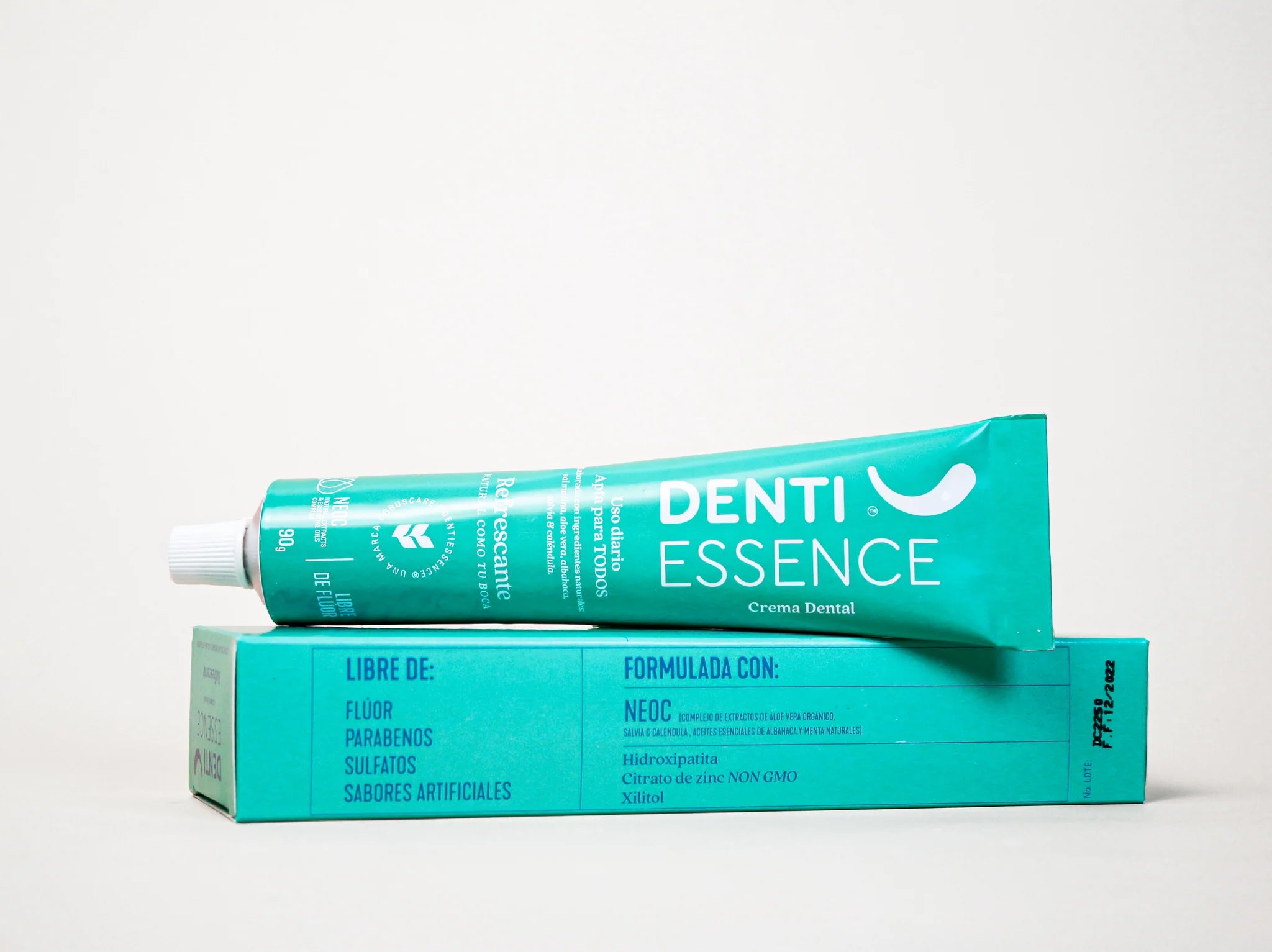 Crema Dental Denti Essence Refrescante